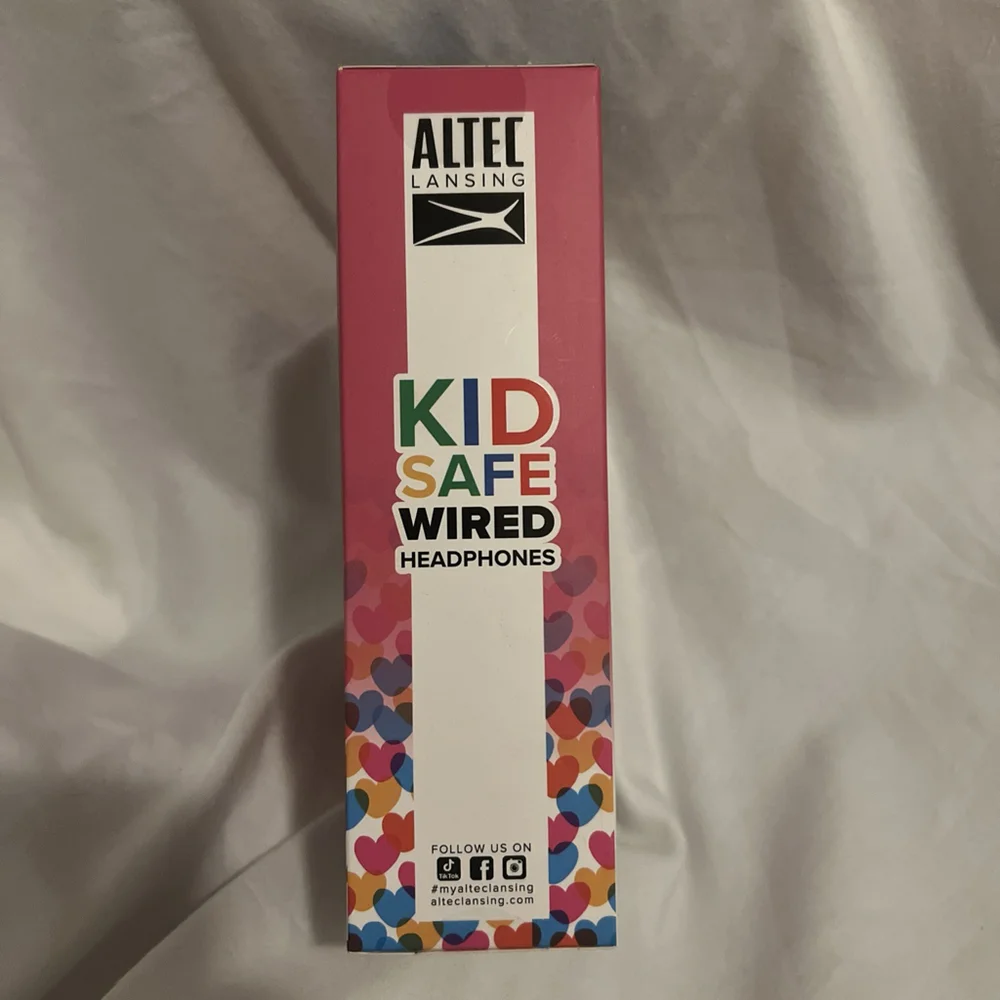 Altec Wired Kid Safe Headphones Built-In Volume Limiter Pink Headset Ages 3-5